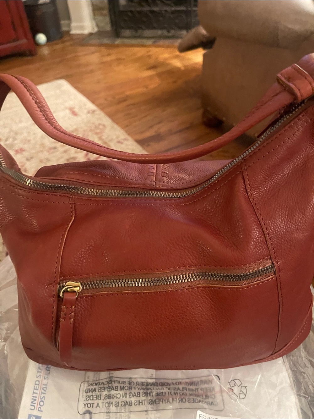 American Eagle Leather Shoulder Bag in Brandy Brown NWT - Picture 5 of 8